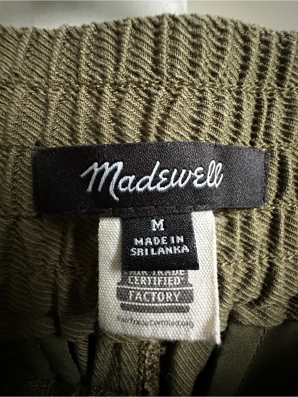 Madewell olive 🫒 wide-leg flowy pants - Picture 3 of 15